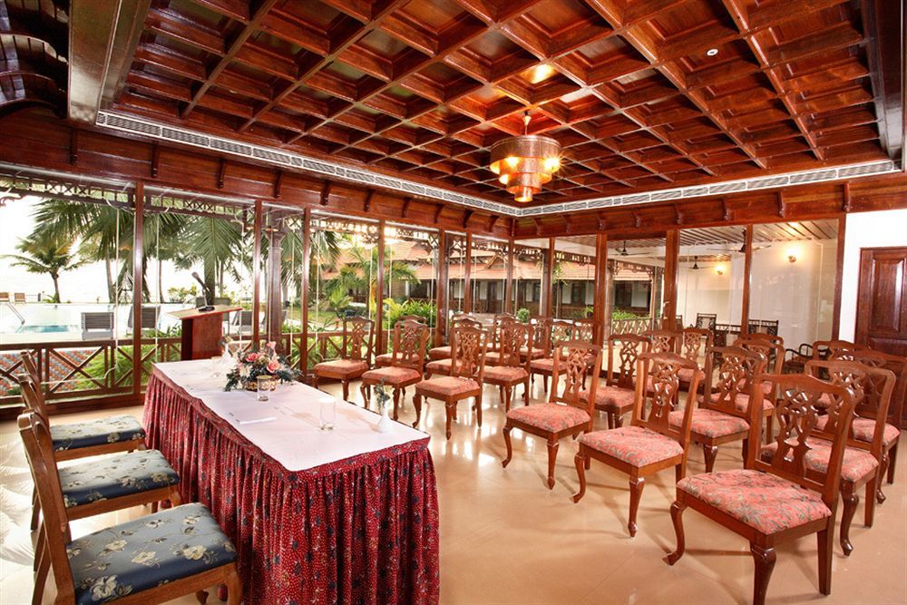 Cocobay Resort Kumarakom Facilities photo